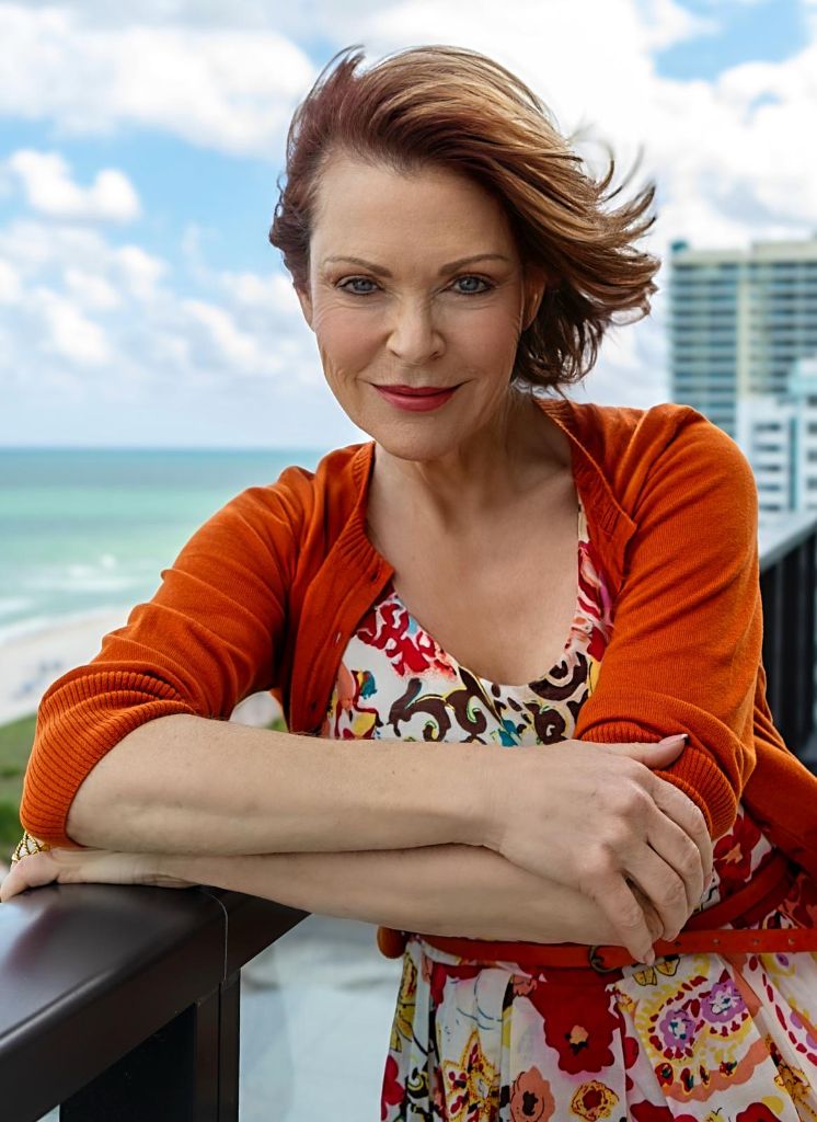 Julie Kerr — The Recovery Alchemist